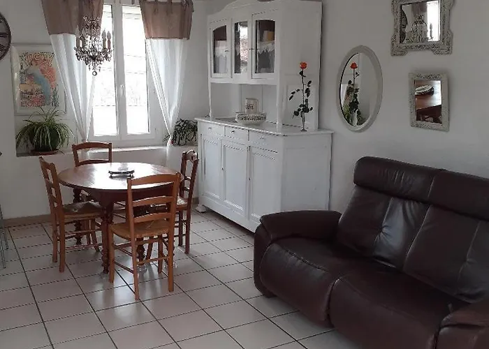 Maison Du Charron Azillanet